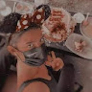 Meet your Posher, Jenayah